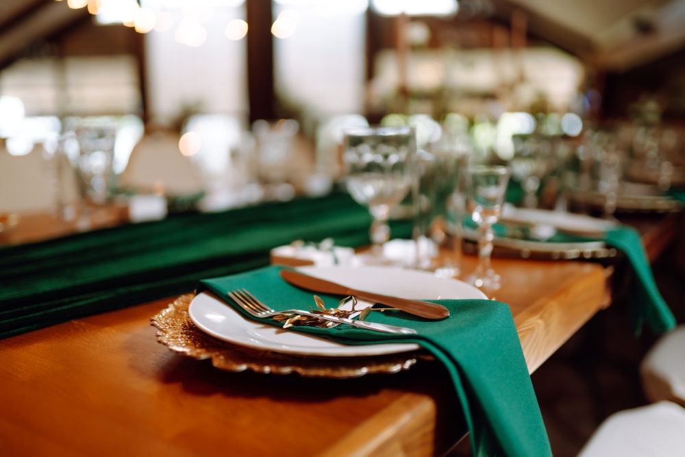 The Best Napkin and Tablecloth Combinations