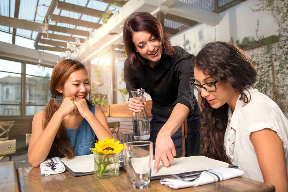 tables germs in restaurants